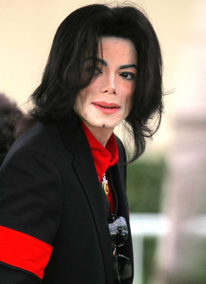 Michael  Jackson está vivo e não esconde o desejo de comprar o Estoril