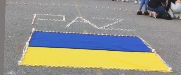 Homenagem  a Ucrânia  nas  escolas
