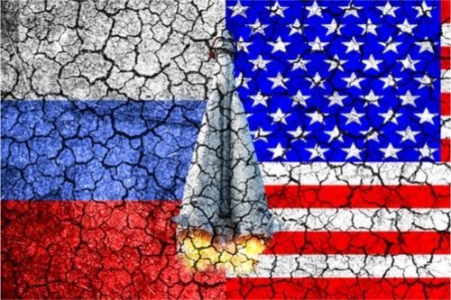 2 Guerra fria entre Estados Unidos e Russia aumentando as tensões