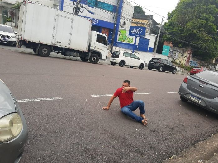 Flanelinha venezuelano é acusado de extorquir motoristas na Av. Tarumã